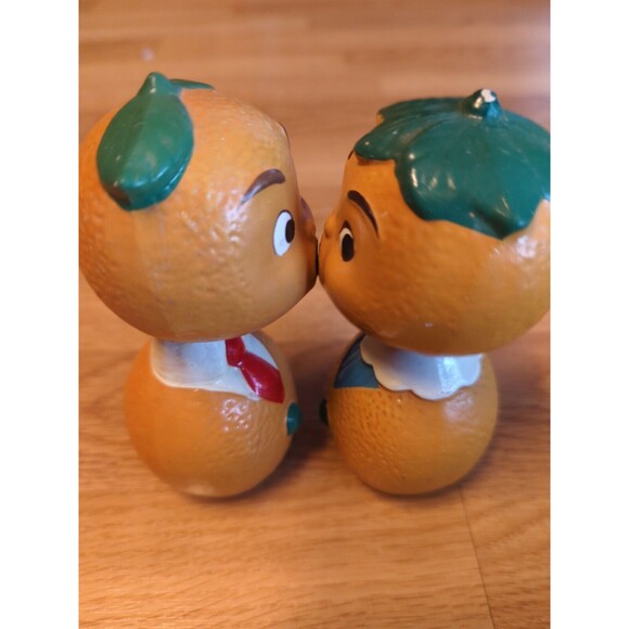 Mr. & Miss Florida Oranges Vintage Souvenir Bobble Heads Japan Kissing Magnetic - Picture 13 of 14